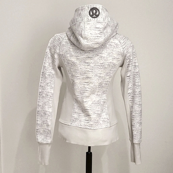 Lululemon Heathered Grey Scuba Hoodie Thumbholes Size 6 - Picture 2 of 10